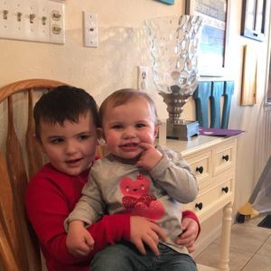 Meet your Posher, Hillary